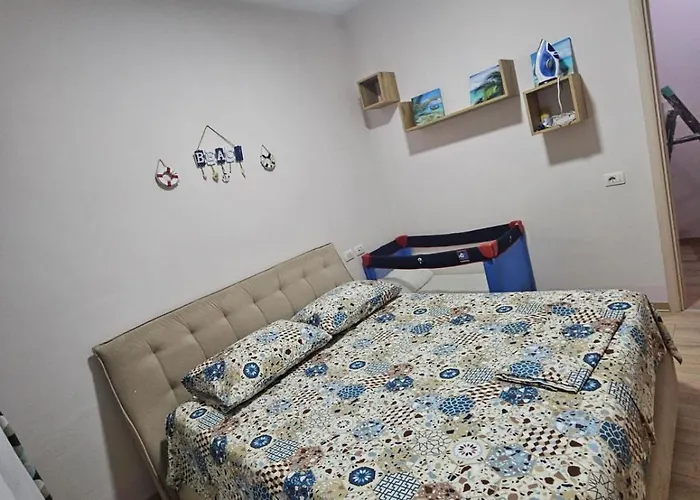 Villa Holidays Priam