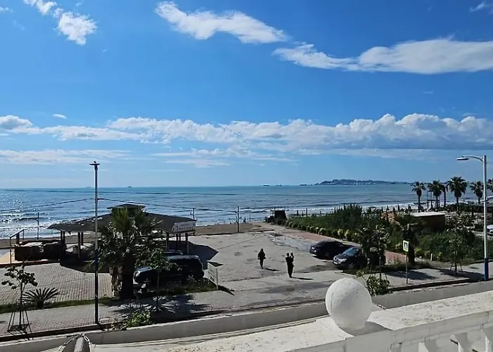 Villa Holidays Priam